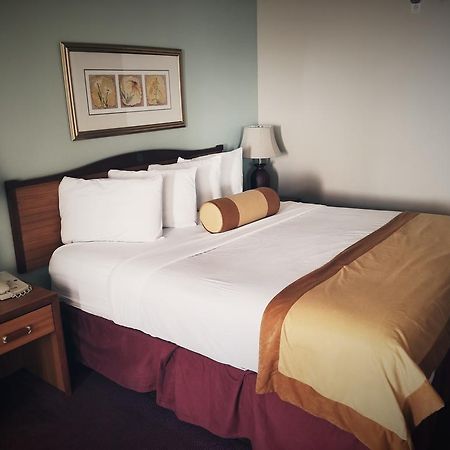 בראנסון American Eagle Inn & Suites מראה חיצוני תמונה
