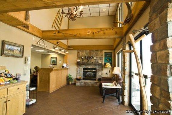 בראנסון American Eagle Inn & Suites מראה פנימי תמונה