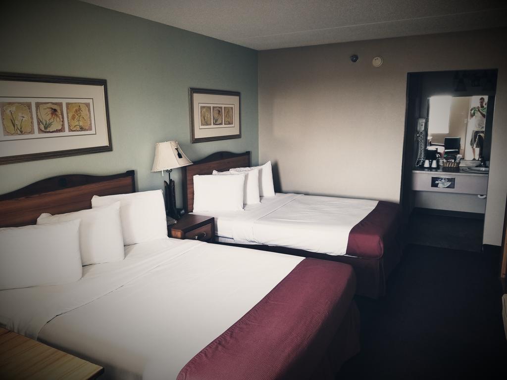 בראנסון American Eagle Inn & Suites מראה חיצוני תמונה