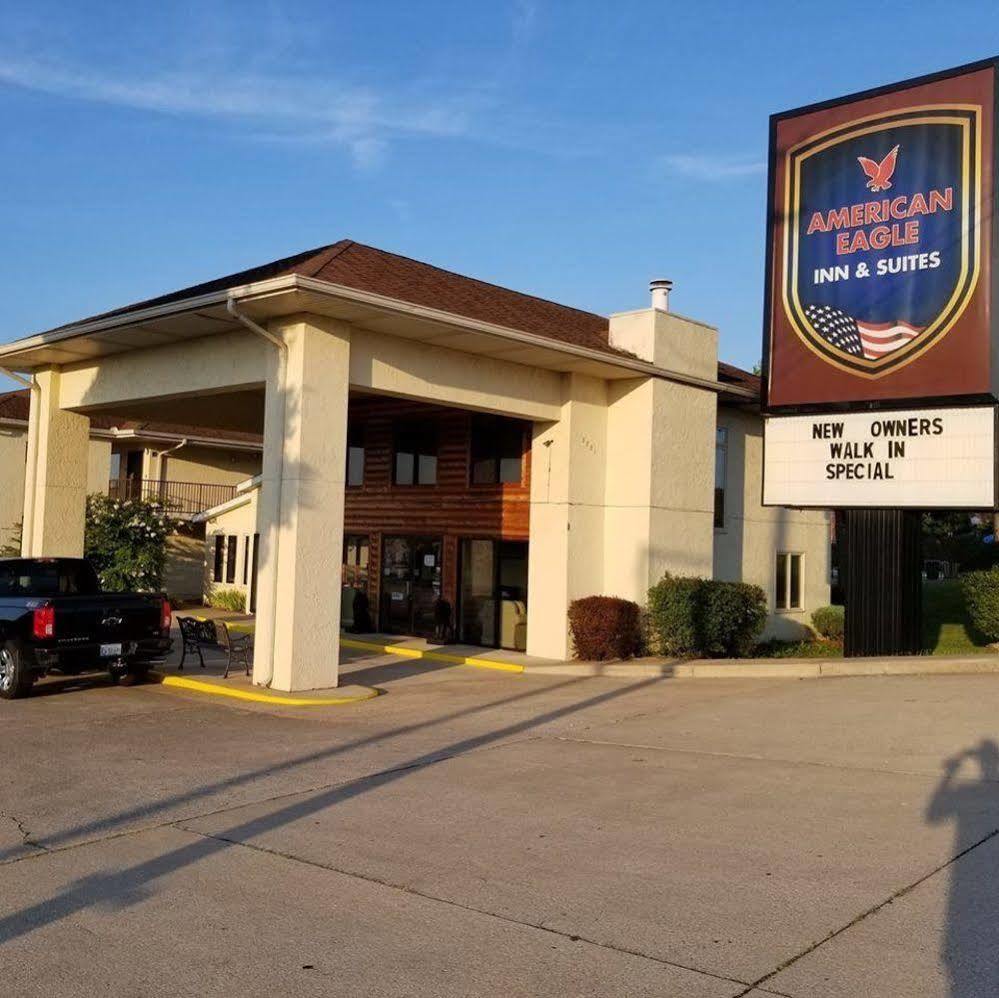 בראנסון American Eagle Inn & Suites מראה חיצוני תמונה